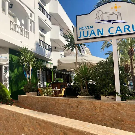 Juan Carlos *